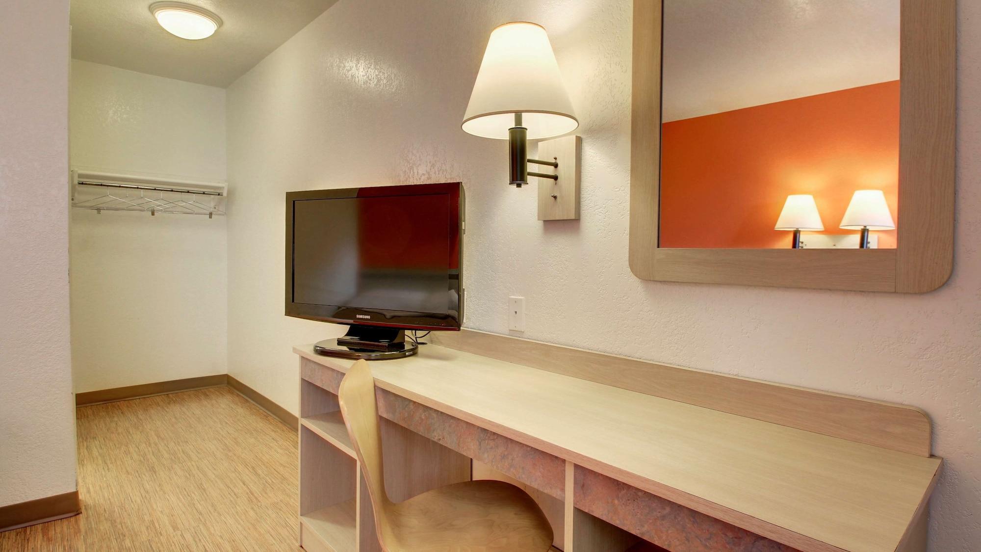 Motel 6 Елизабеттаун Екстериор снимка